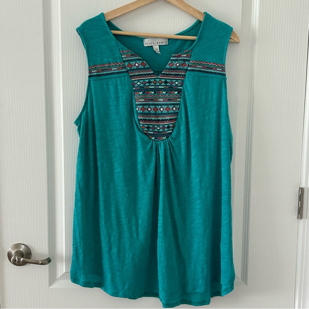 Kelly Renee 1X Top Embroidered Split V Multicolor Stretch Roomy Native Southwest